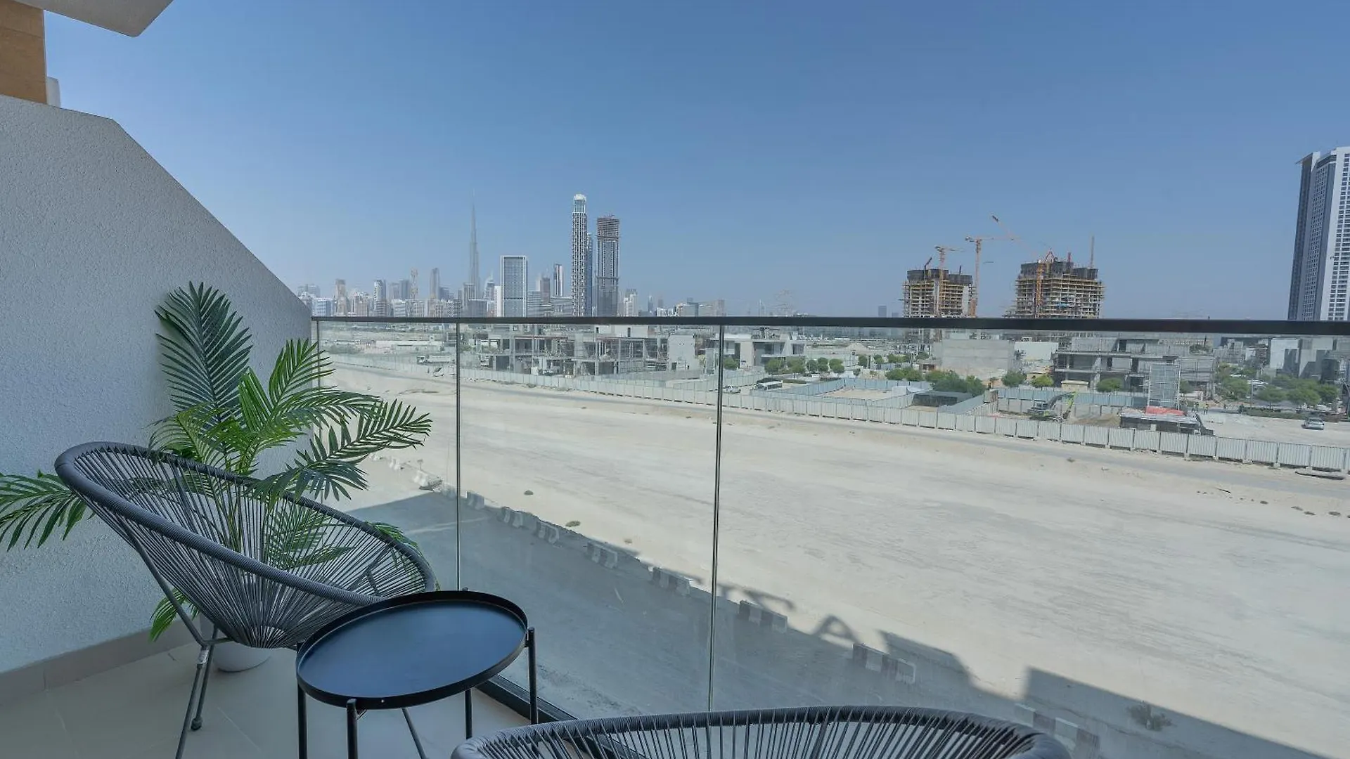 Nasma Luxury Stays - Azizi Riviera 6 Cozy Studio With Burj Khalifa View contacts